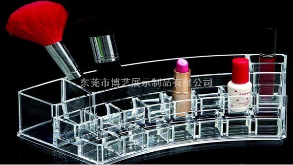 博藝的亞克力化妝品展示架如何讓其發揮應有的價值？
